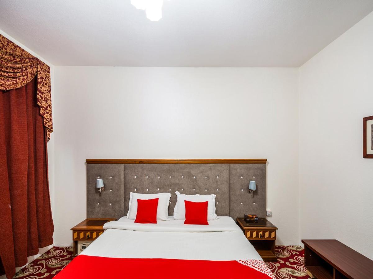 Oyo 121 Dome Hotel Al Olaya Rijád Kültér fotó